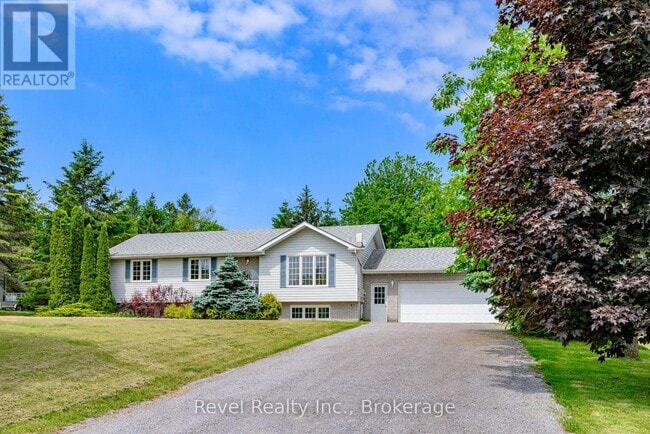 Photo - 137 O'Reilly Ln
