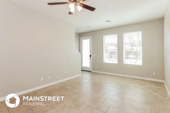 Photo - 2000 N 36th St