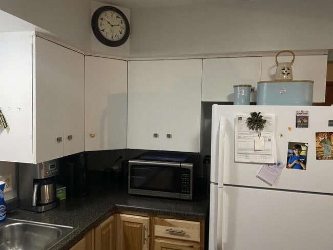 Photo - 1634 Hill Ave