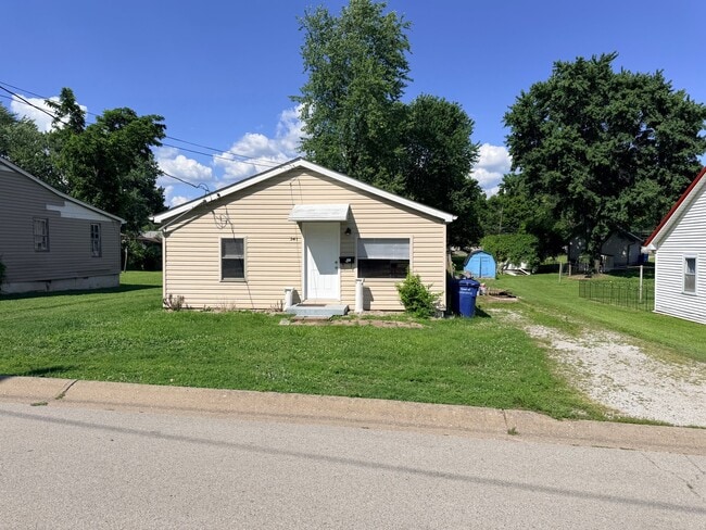 Building Photo - 241 Kahl St