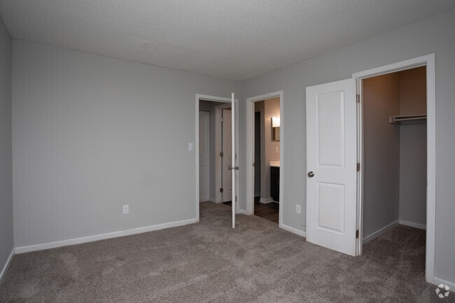 Photo - The Bluffs Apartment Homes