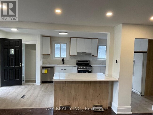 Photo - 5 Navan Crescent