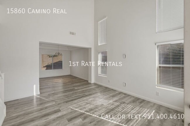 Photo - 15860 Camino Real