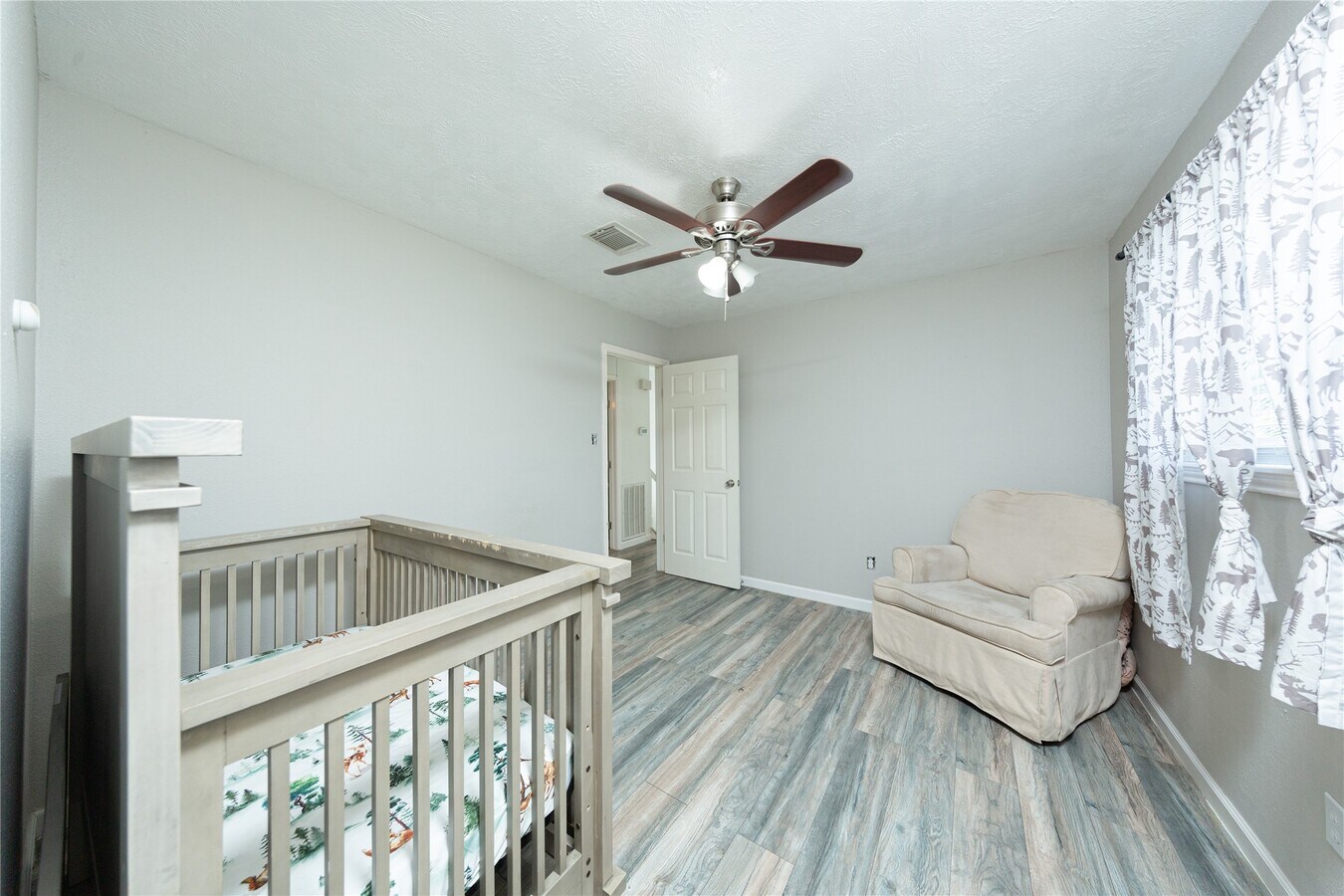 Photo - 11003 Kirkmead Dr