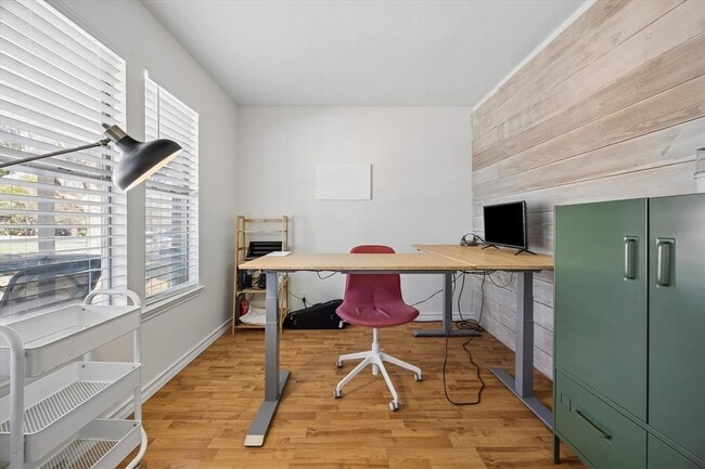 Photo - 2011 Harvest Moon Dr