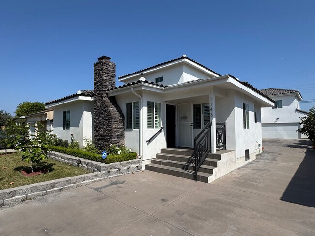 Photo - 1143 W 163rd St Apartamento Unidad 1143