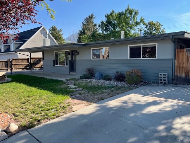 Photo - 7405 S 2200 E Casa