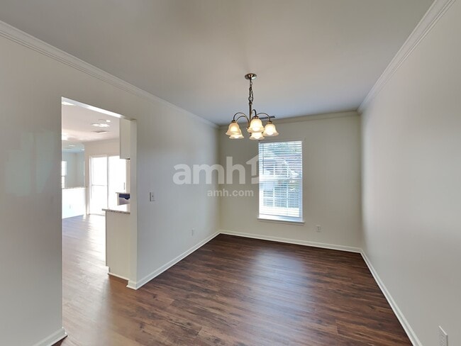 Photo - 8517 Farnsworth Ln