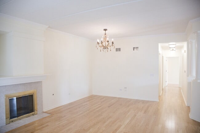 Photo - 501 Saddlebrook Ln Unit 501