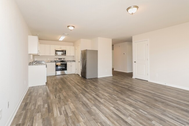 Photo - 14187 Green Wing Cir