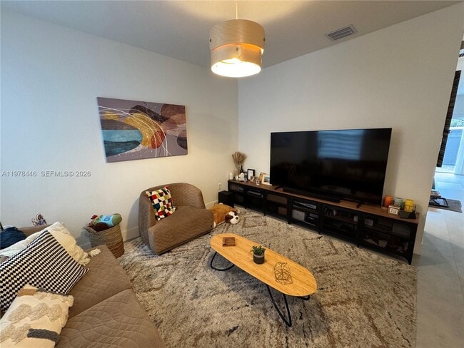 Photo - 2604 SE 19th St