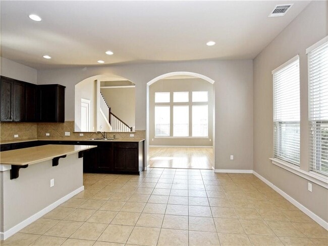 Photo - 2117 Zach Scott St