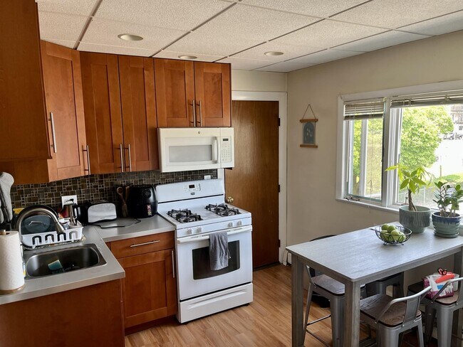 Photo - 110 Thurston St Apartamentos Unidad #4