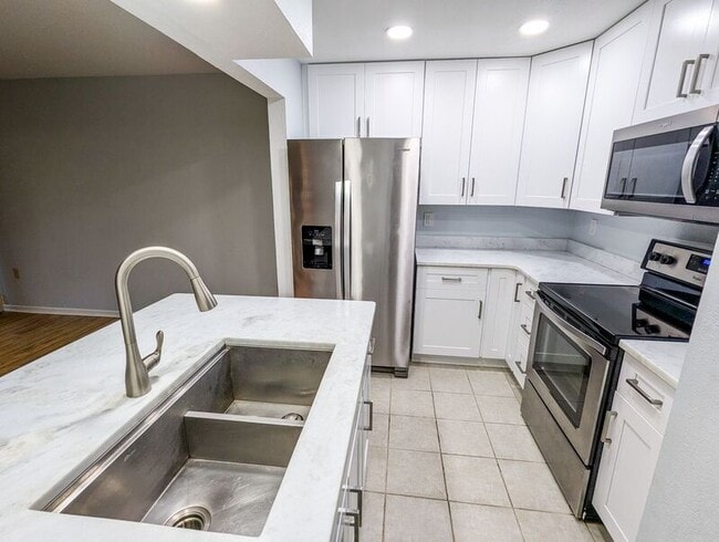 Photo - 160 Live Oak Woods Ct