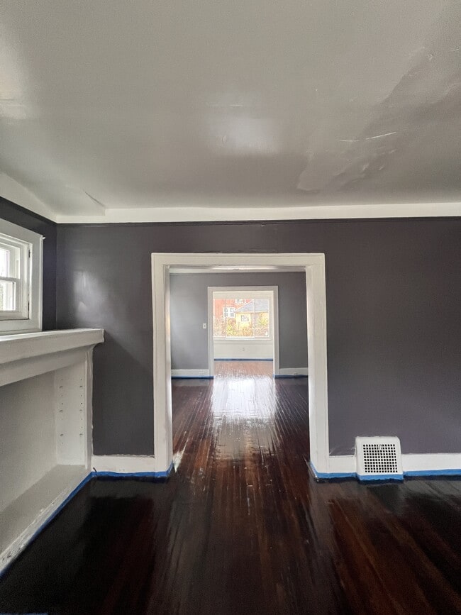 Photo - 3259 W Philadelphia St