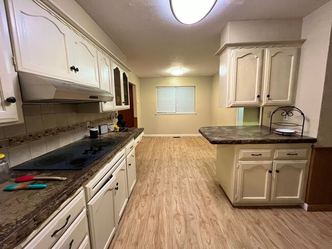 Photo - N8 Unit 4220 NW 31 terr