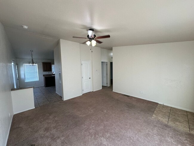 Photo - 3 Bed 2 Bath Duplex