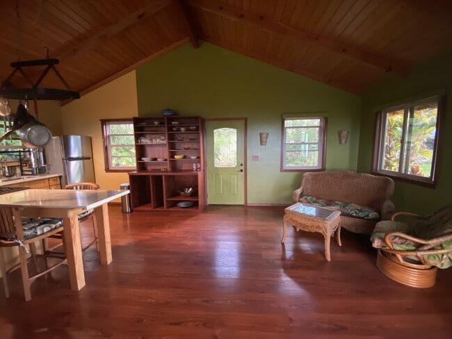 Photo - 36-808-808 Spencer Rd