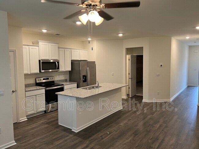 Photo - 449 Broder Farms Dr