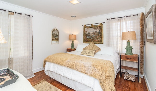Photo - 1700 Allegro Dr