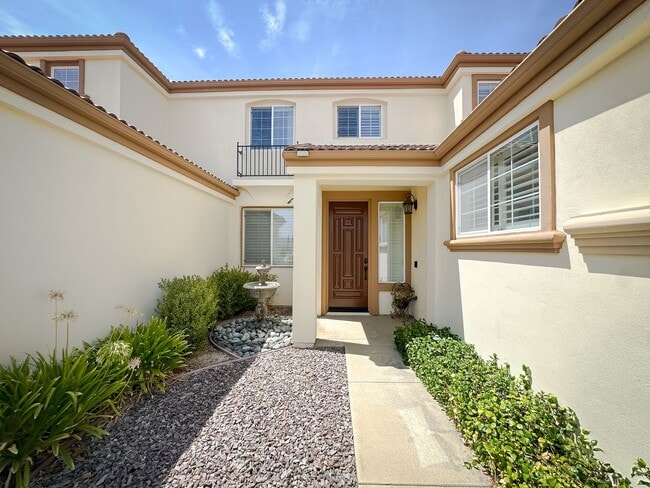 32920 Northshire Cir