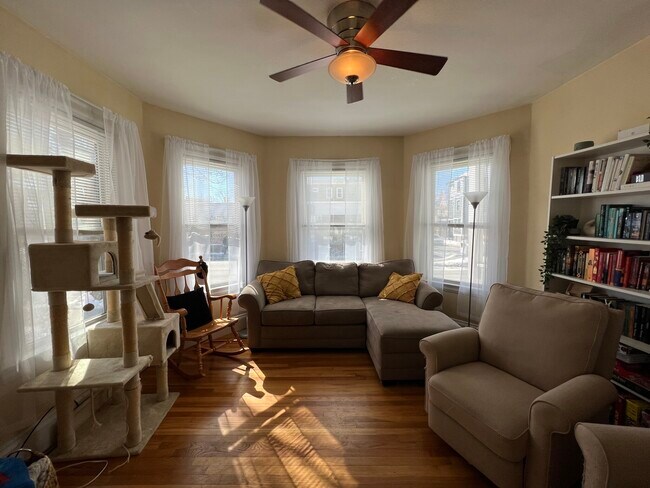 Photo - 381 Highland Ave