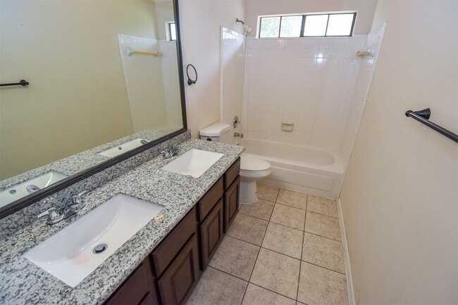 314 Spencers Glen Dr
