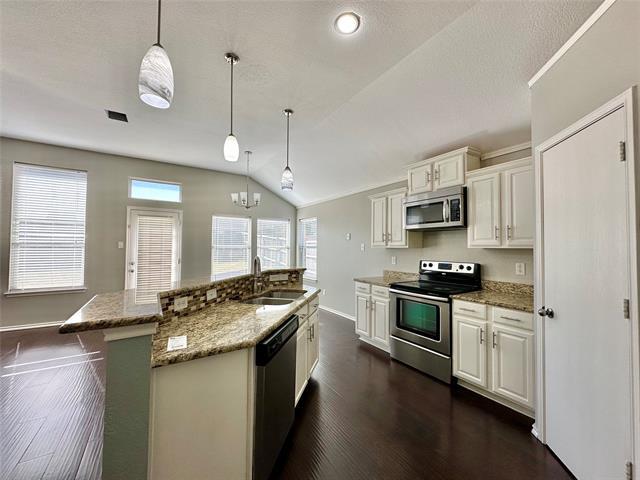 Photo - 6920 Misty Meadow Ln
