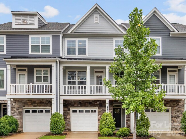 Building Photo - 2314 Creekmere Ln