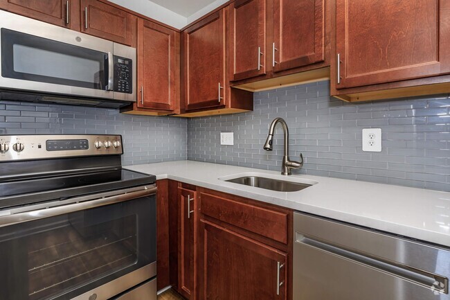 ALL-ELECTRIC KITCHEN - Whitestone at Landmark Rental