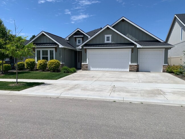 Newer Star Single Family Home!!! - Newer Star Single Family Home!!!