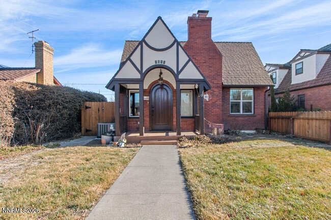 Building Photo - 1122 S Arlington Ave