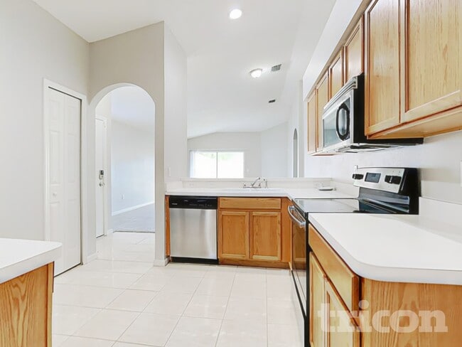 Photo - 4307 Country Hills Blvd