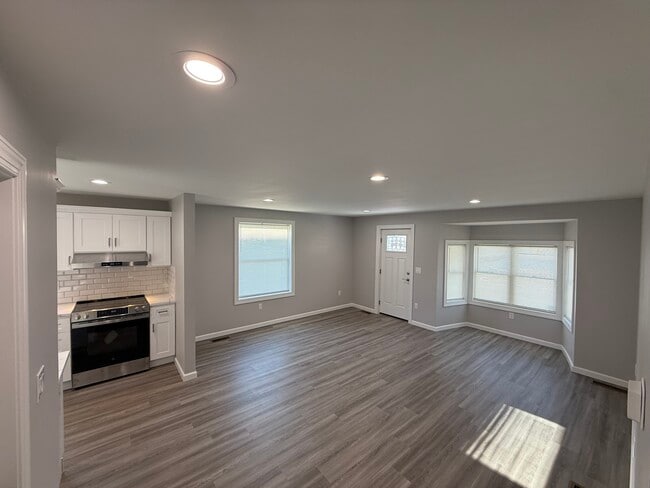 Photo - 24 Canal St Unit Apartment 1