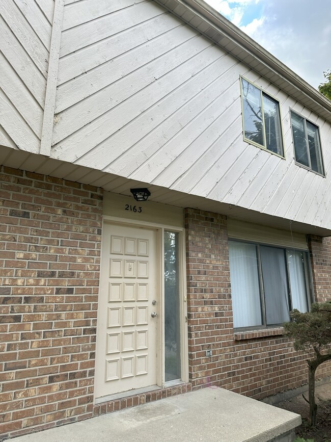 Building Photo - 2163 Woodleaf Ct Rental
