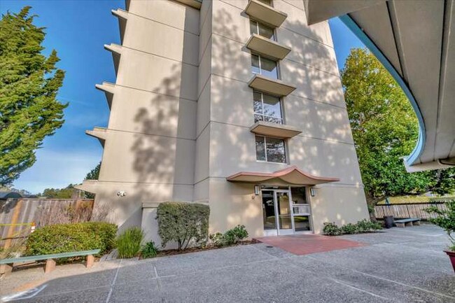 Photo - 180 Dakota Ave Condo Unit 36
