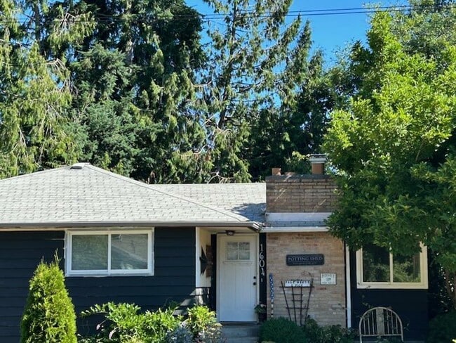 Photo - 1604 N 203rd Pl House