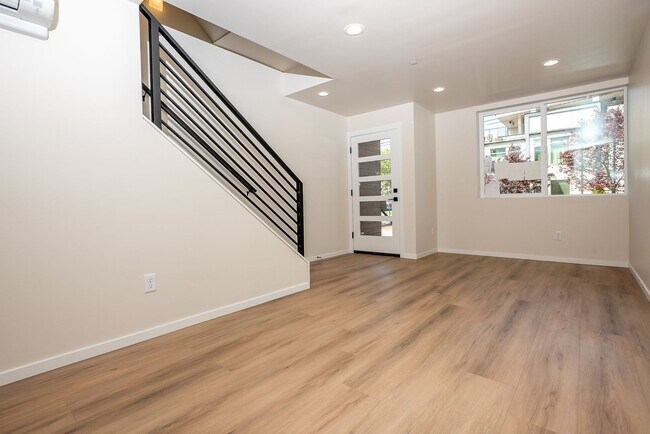 Photo - NEW CONSTRUCTION- MOVE- IN READY
