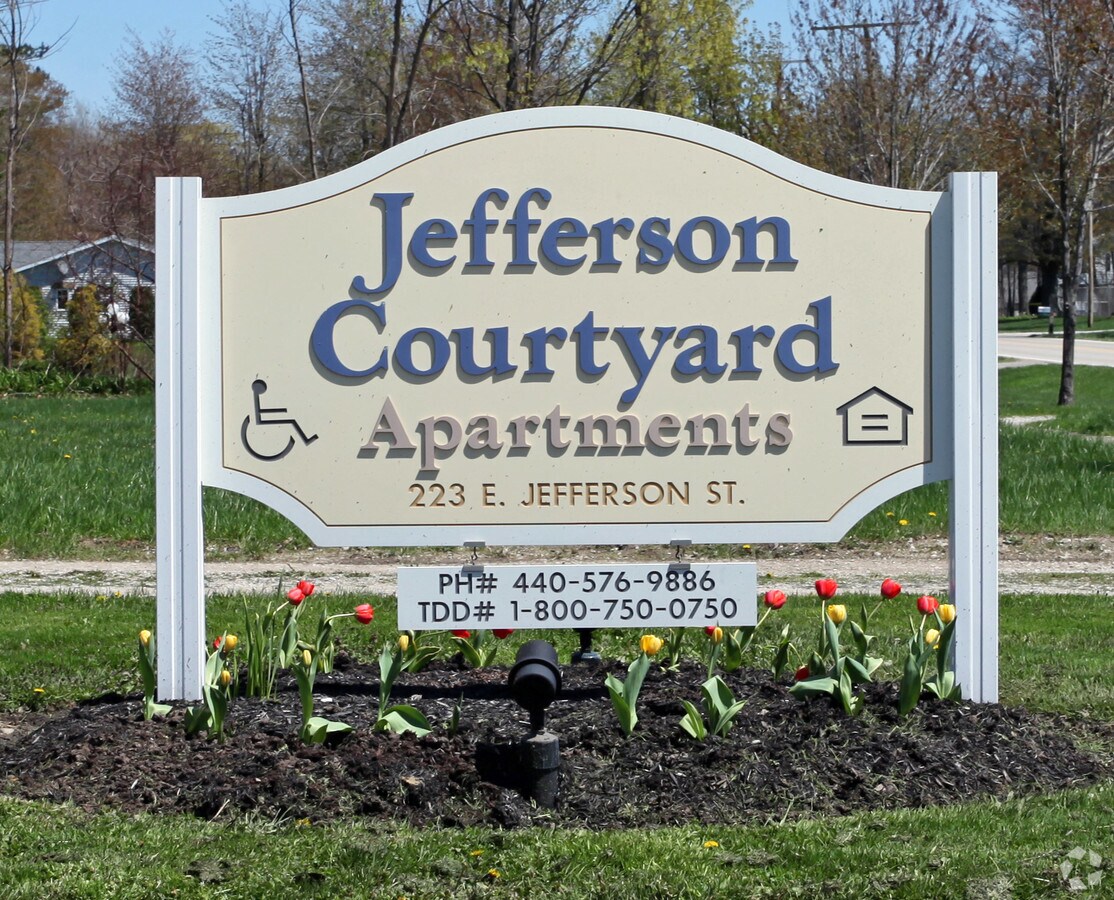 Photo - Jefferson Courtyard Senior Apartments