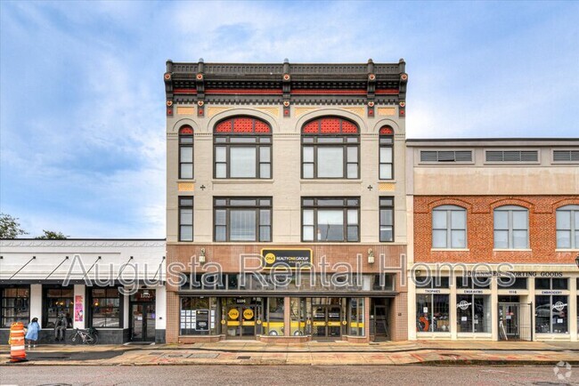 Building Photo - 1106 Broad St Rental