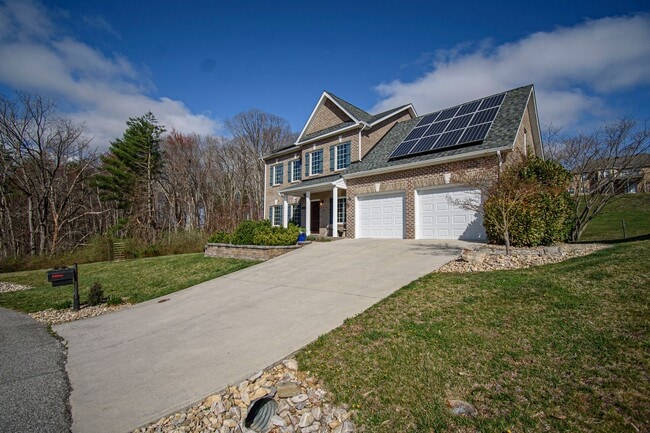 Photo - Spacious Home with Hot Tub, Fenced Yard and Solar Power