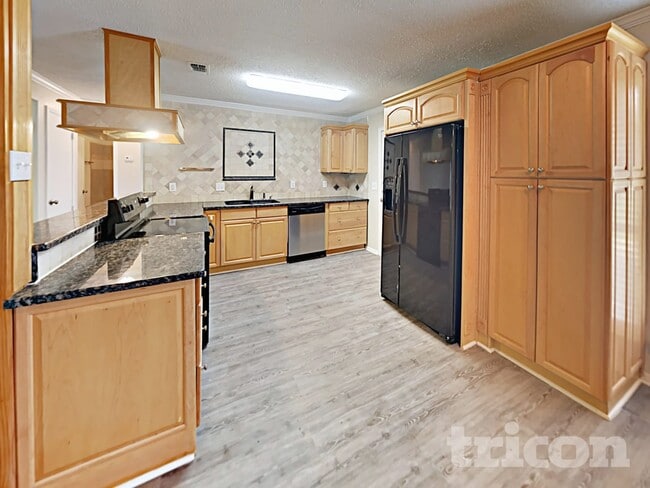 Photo - 4909 Tiffany Ln