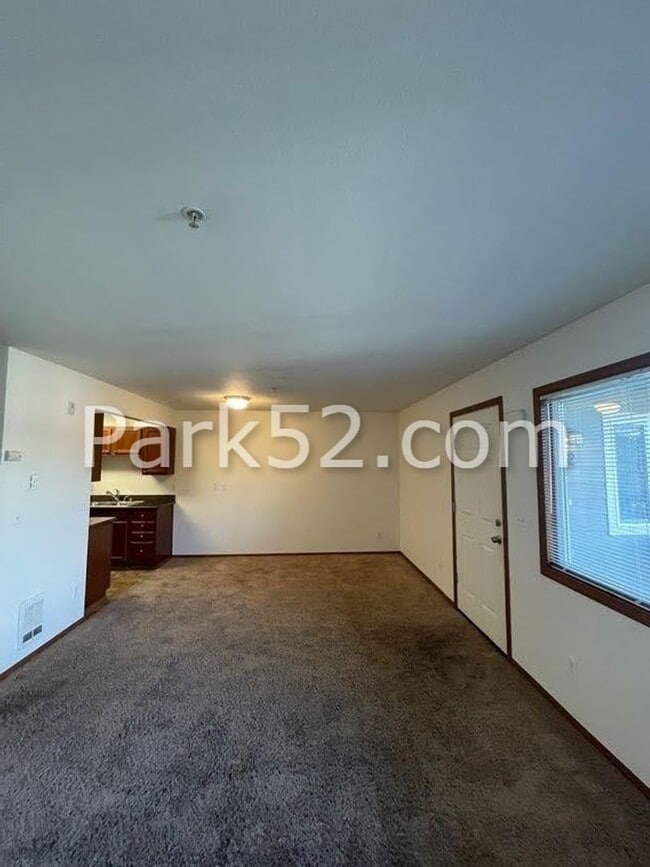 Photo - 2 bedroom 1 bathroom Condo in North Tacoma! Unit #11