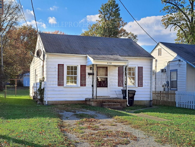 Building Photo - 4110 La Salle Ave