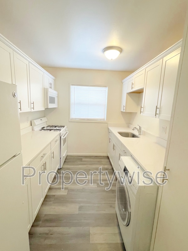 Photo - 1094 W 1520 N Condo Unit E