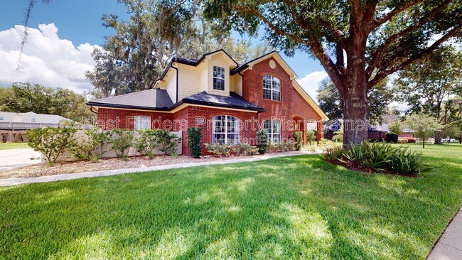 Photo - 11881 Honey Locust Dr
