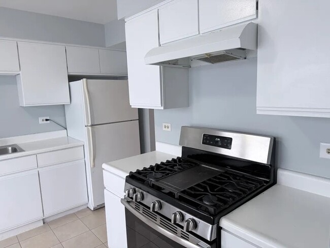 Photo - 1429 Oxford St