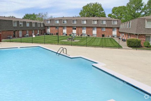 Regency Park Apartments