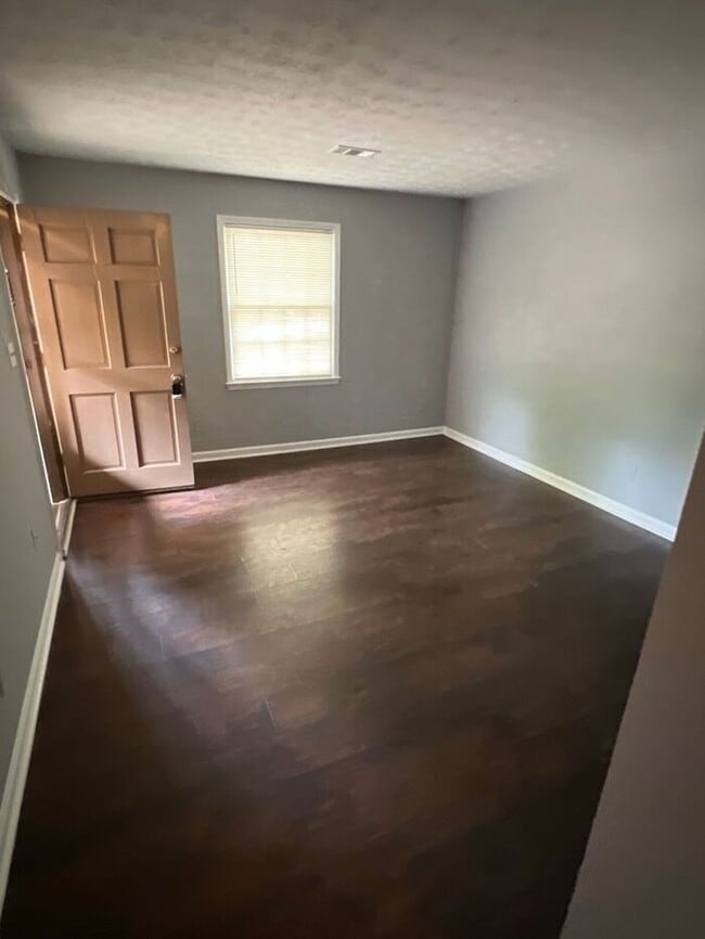 Photo - Great 2 bedroom 1 bath ranch duplex Ready Now!!!