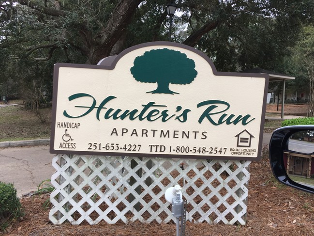 Hunters Run - Hunters Run Apartments